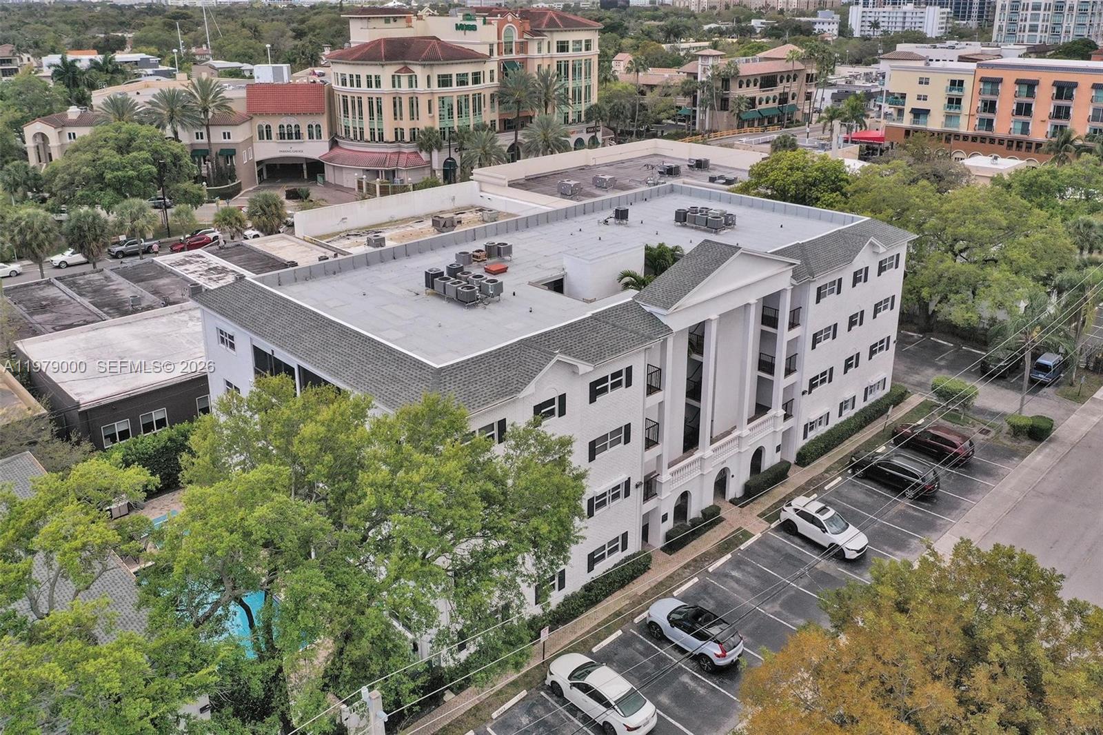 LAS OLAS MANOR 2 CONDO - Residential