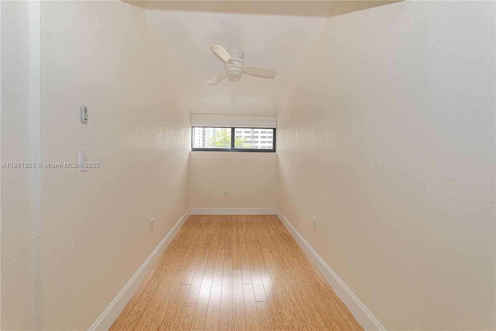 POINCIANA IS YT & RCQ CLU - Residential