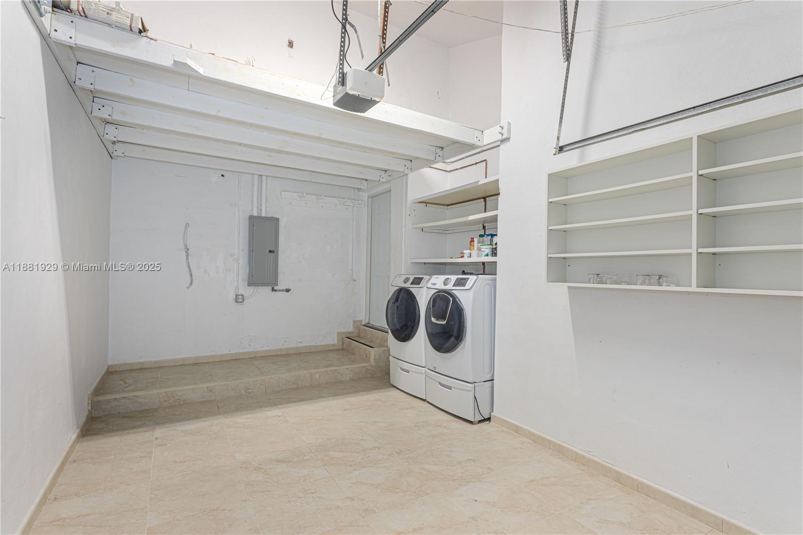 POINCIANA IS YT & RCQ CLU - Residential