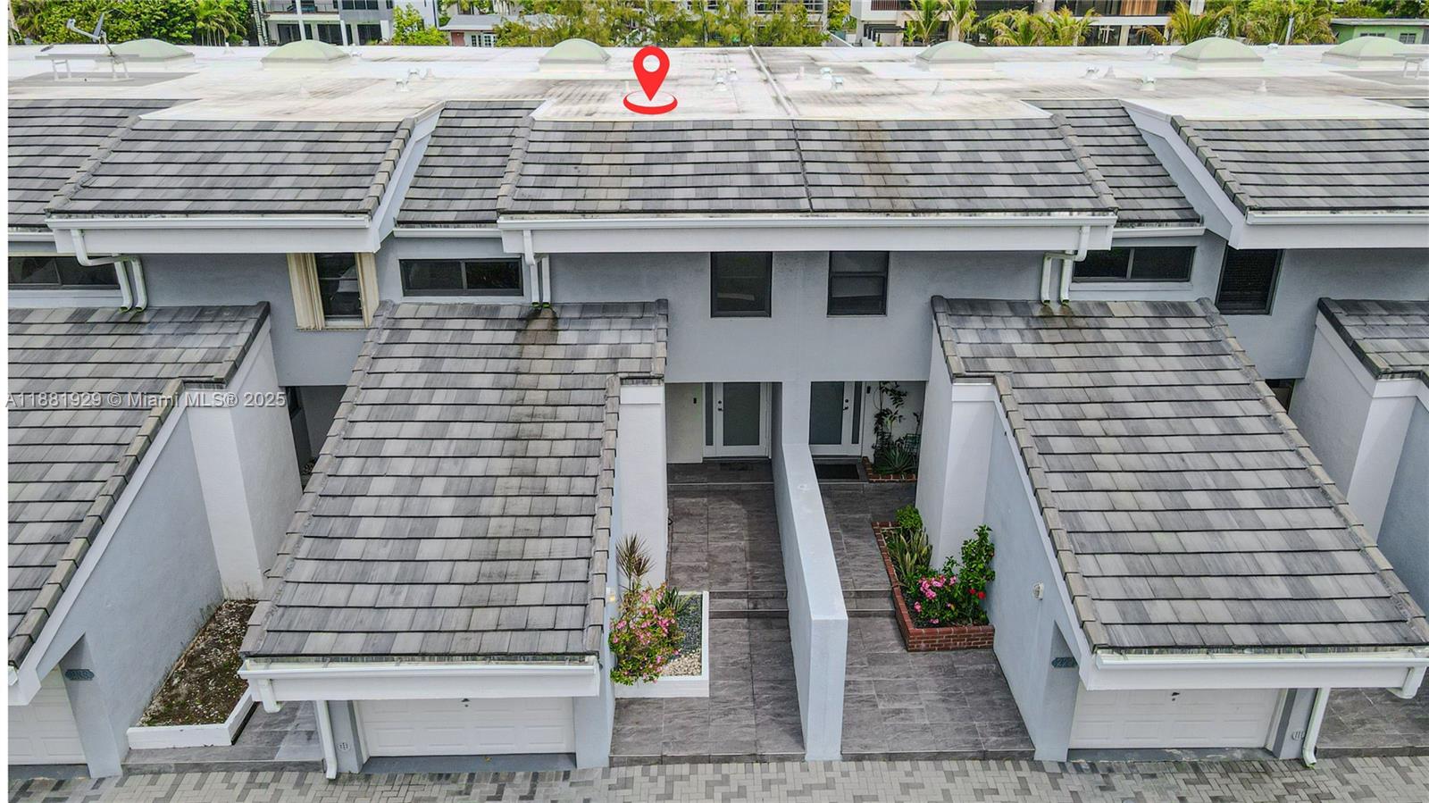 POINCIANA IS YT & RCQ CLU - Residential