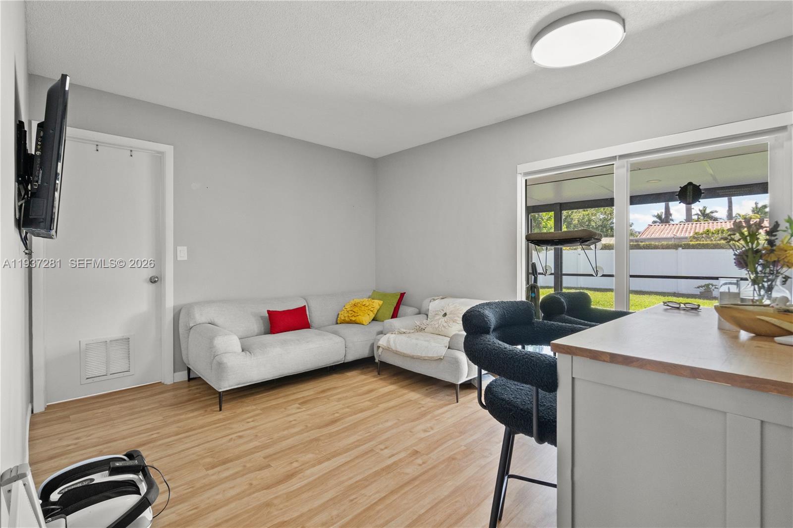 GULFSTREAM ESTATES NO 3 - Residential