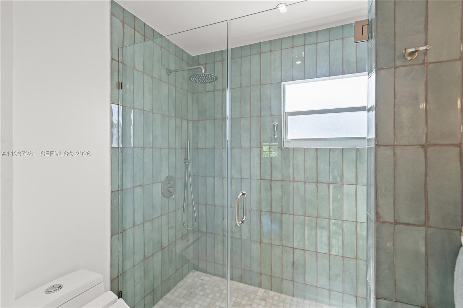 GULFSTREAM ESTATES NO 3 - Residential