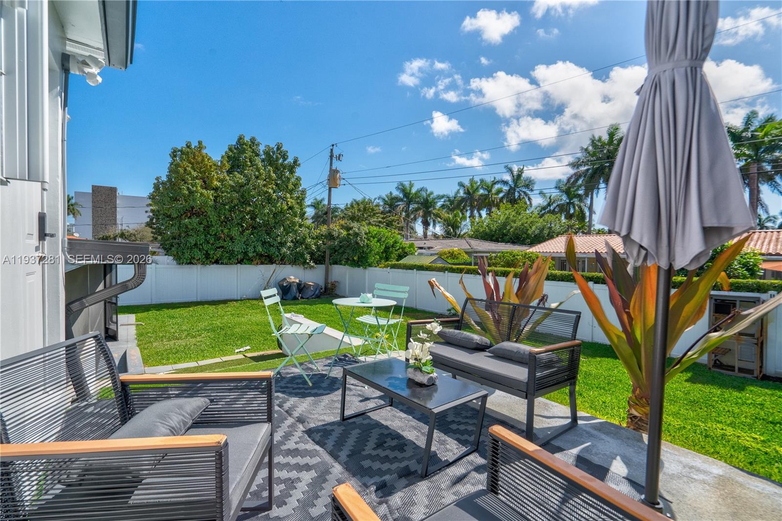 GULFSTREAM ESTATES NO 3 - Residential