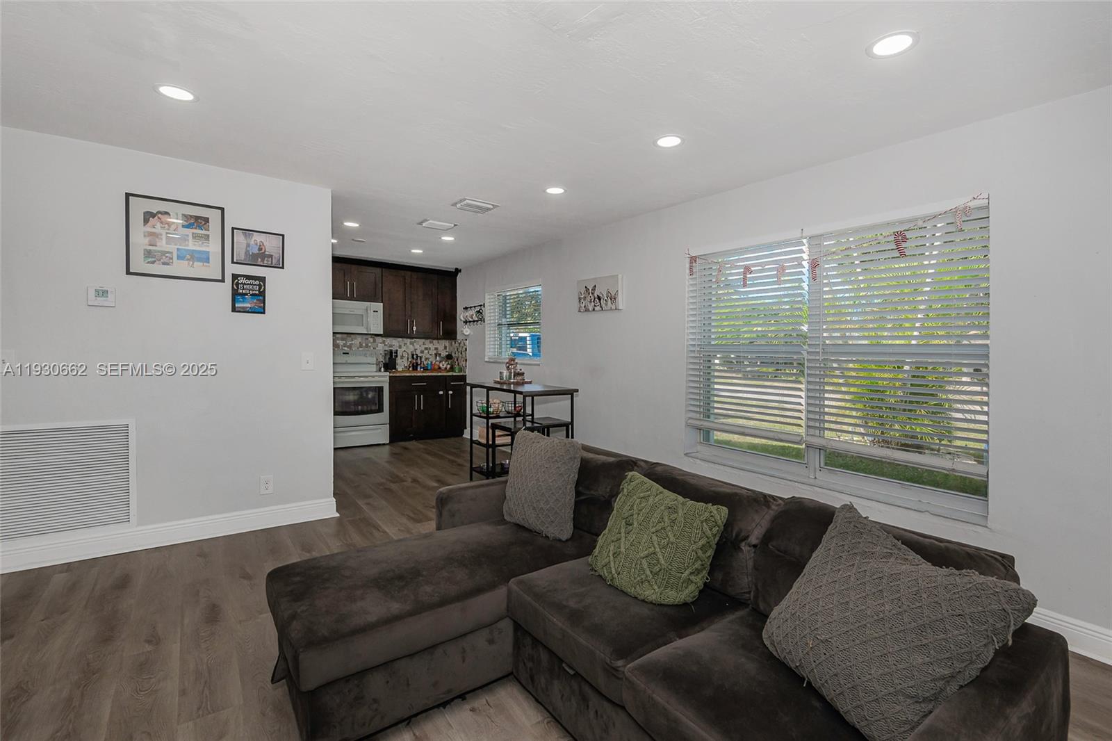 PLAYLAND VILLAGE SEC 4 - Residential