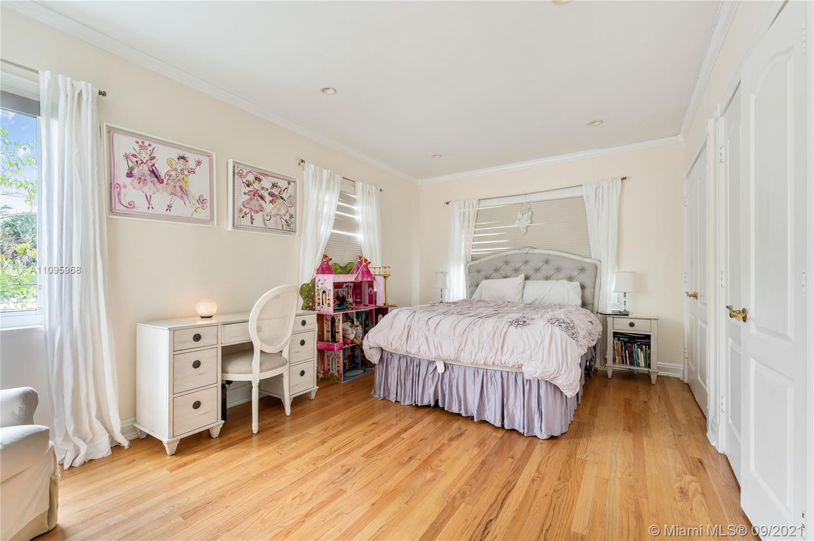 BEACH VIEW ADDN - Residential