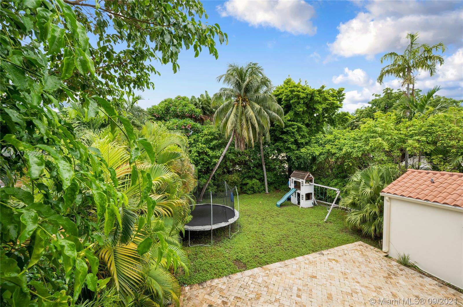 BEACH VIEW ADDN - Residential