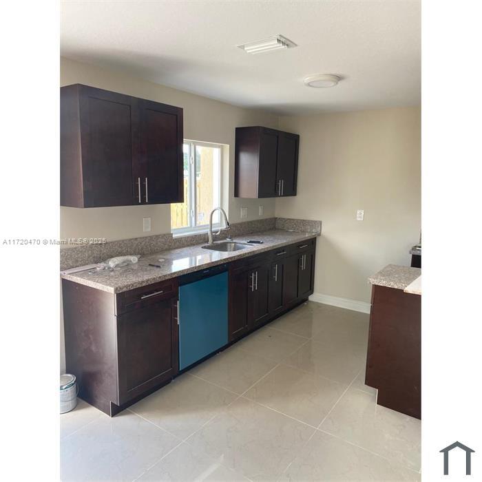 COMM LIBERTY CITY - Residential Income