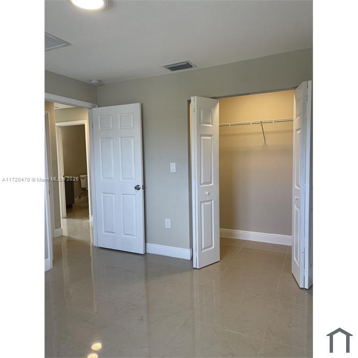 COMM LIBERTY CITY - Residential Income