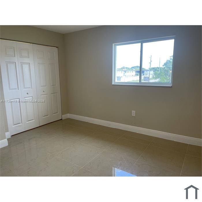 COMM LIBERTY CITY - Residential Income