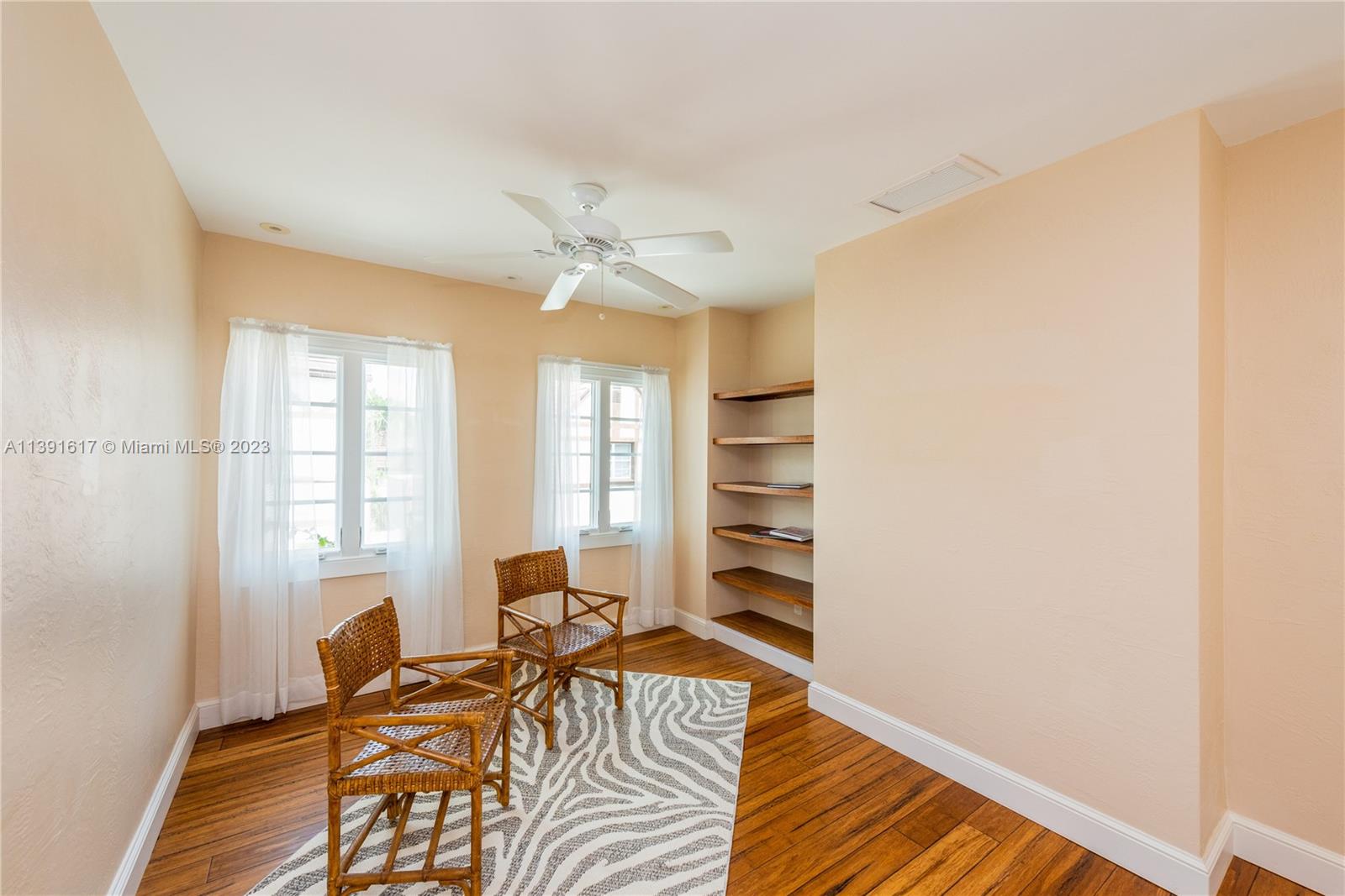 FRENCH NORMANDY VILLAGE - Residential