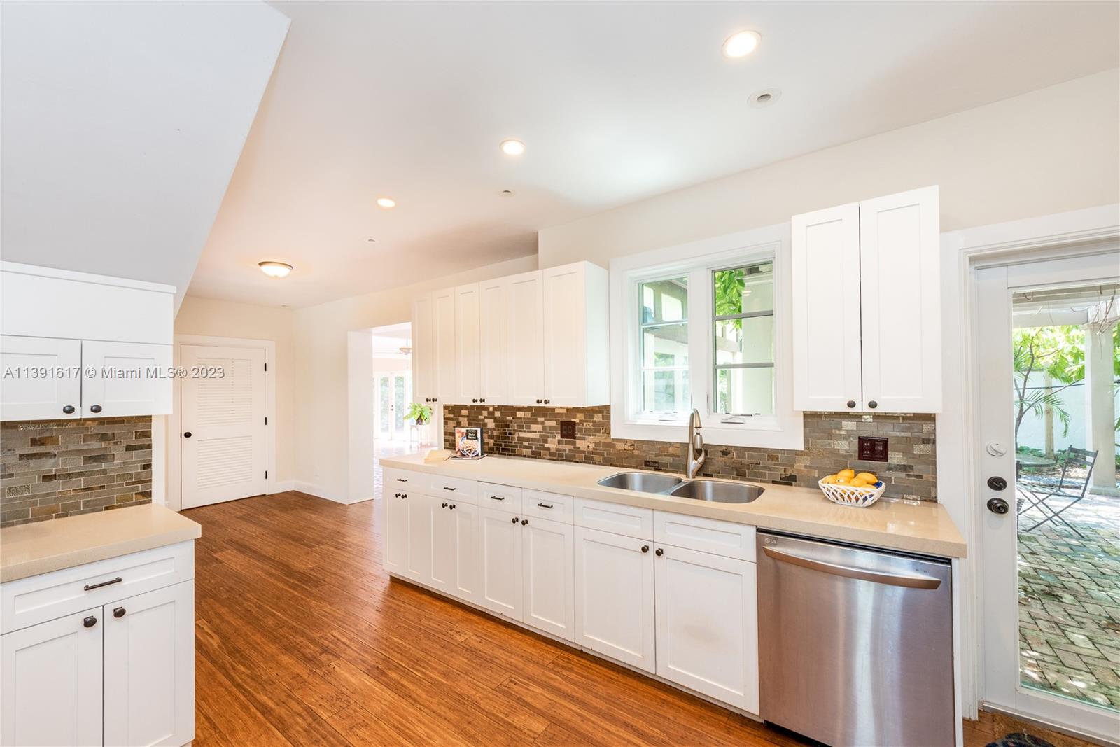 FRENCH NORMANDY VILLAGE - Residential