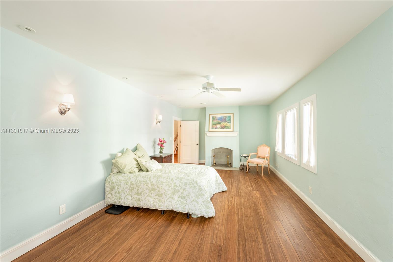 FRENCH NORMANDY VILLAGE - Residential