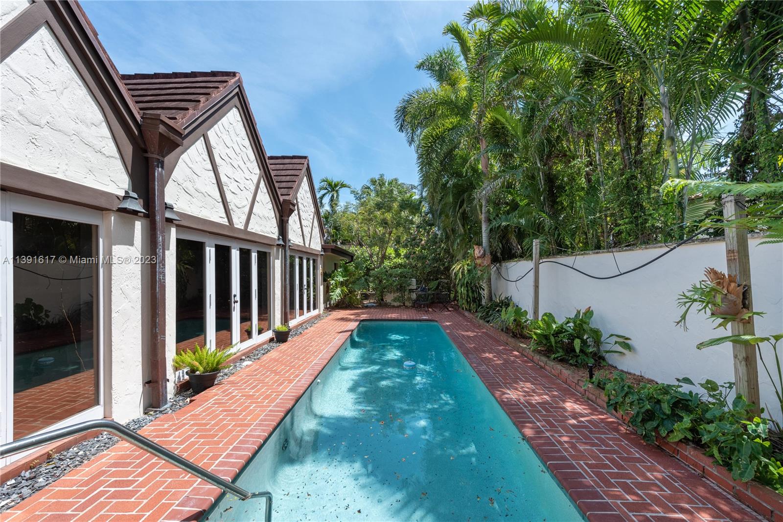 FRENCH NORMANDY VILLAGE - Residential