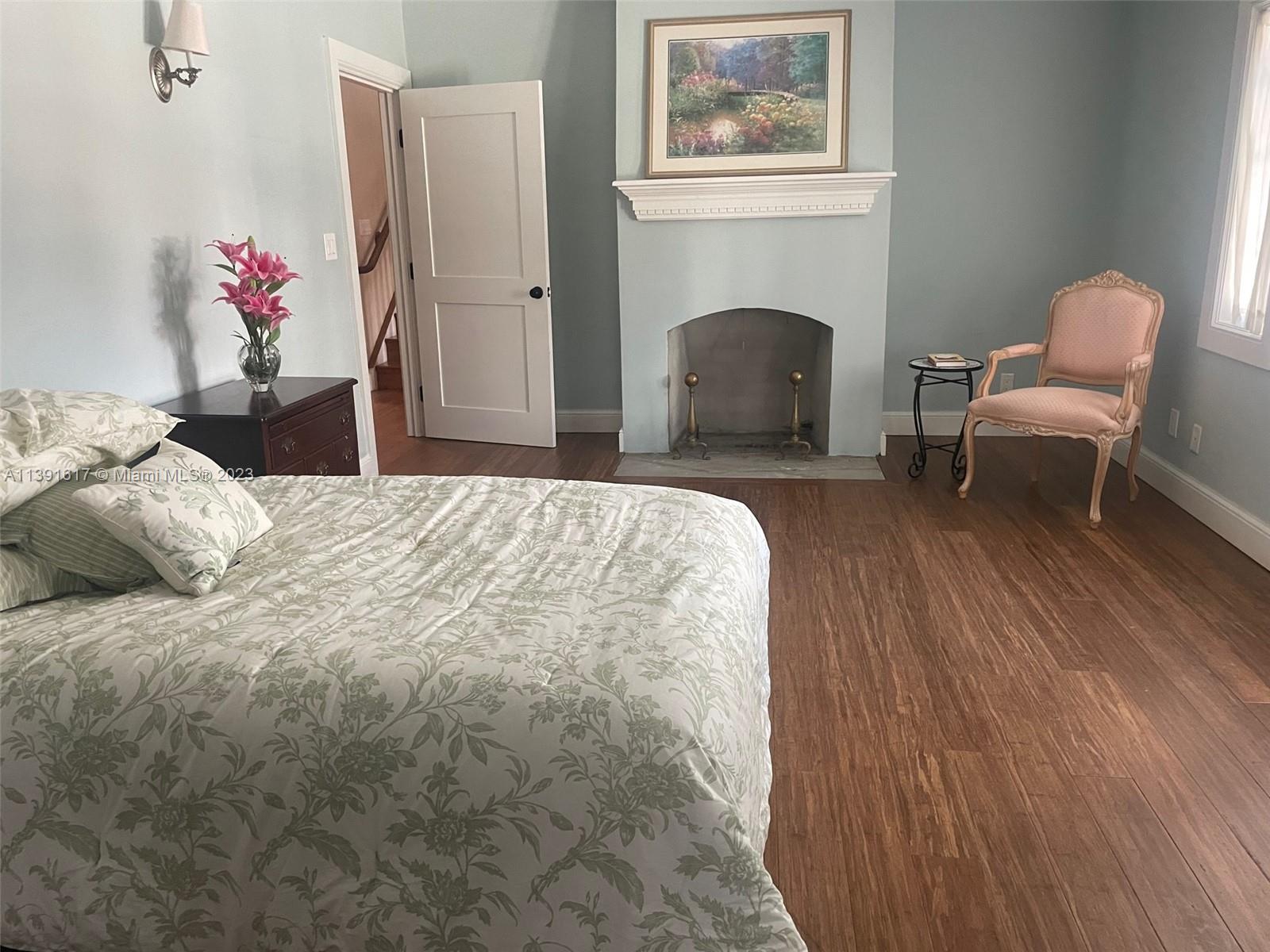 FRENCH NORMANDY VILLAGE - Residential