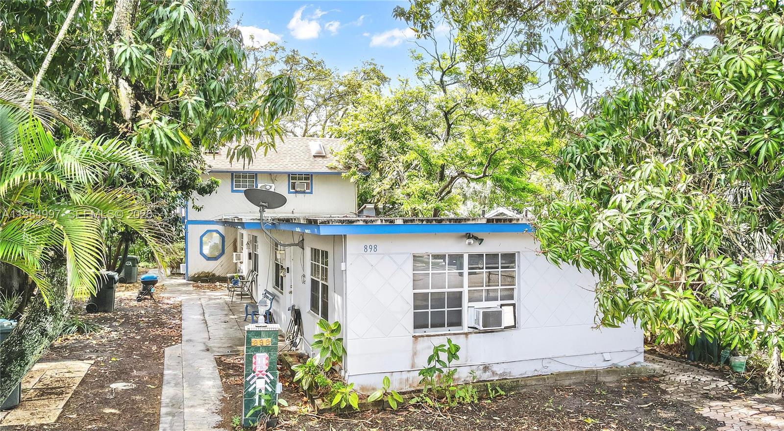 OAKLAND PARK SECOND ADD - Residential Income