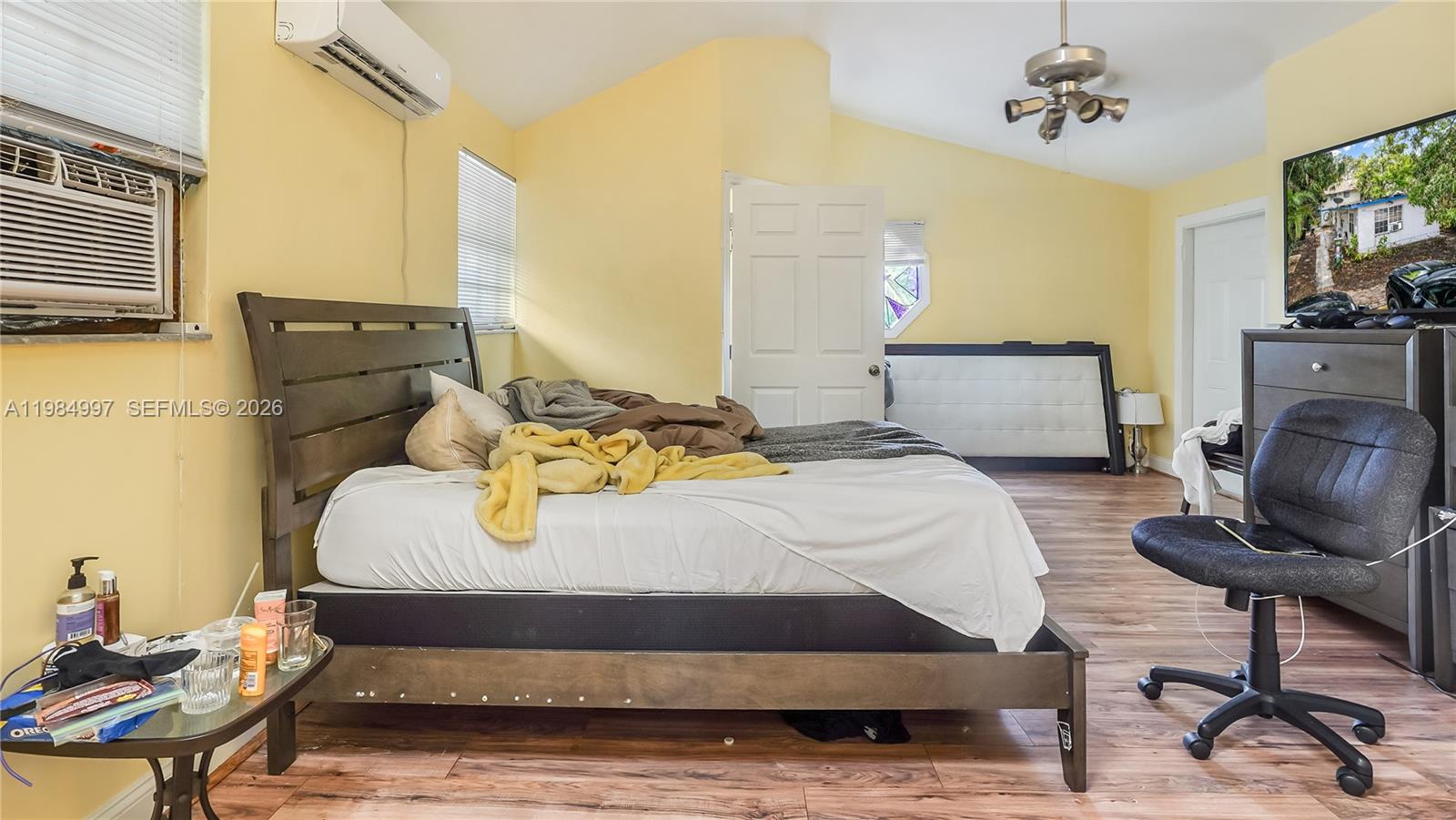 OAKLAND PARK SECOND ADD - Residential Income