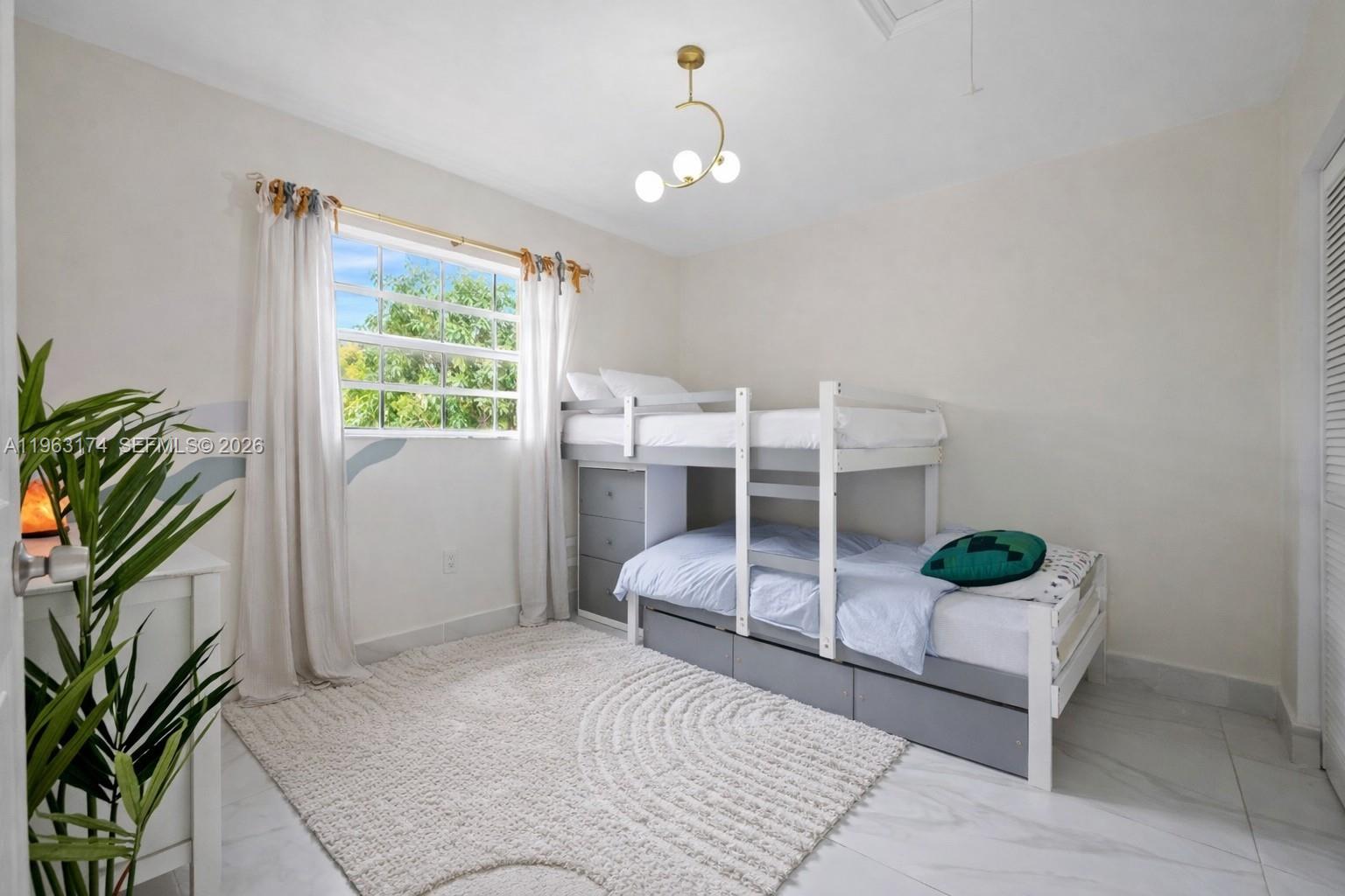 LAKES OF THE MEADOW-MEADO - Residential