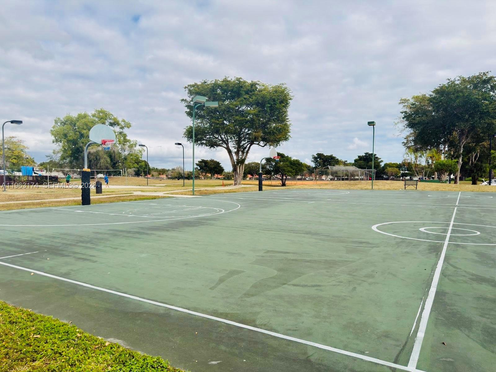 LAKES OF THE MEADOW-MEADO - Residential