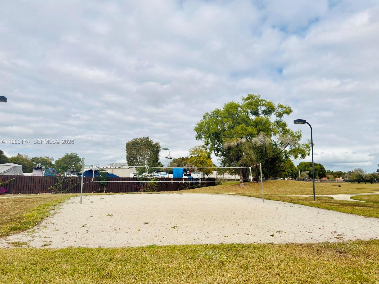 LAKES OF THE MEADOW-MEADO - Residential