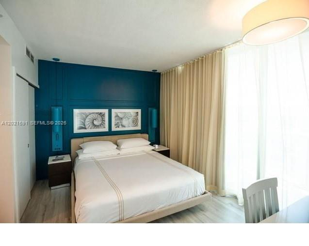 SOLE CONDO - Residential