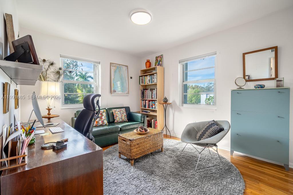 PATHWAYS CONDO - Residential