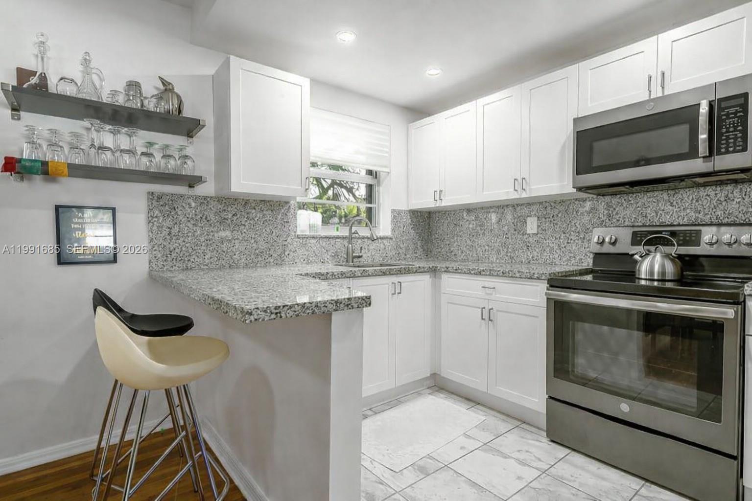 PATHWAYS CONDO - Residential