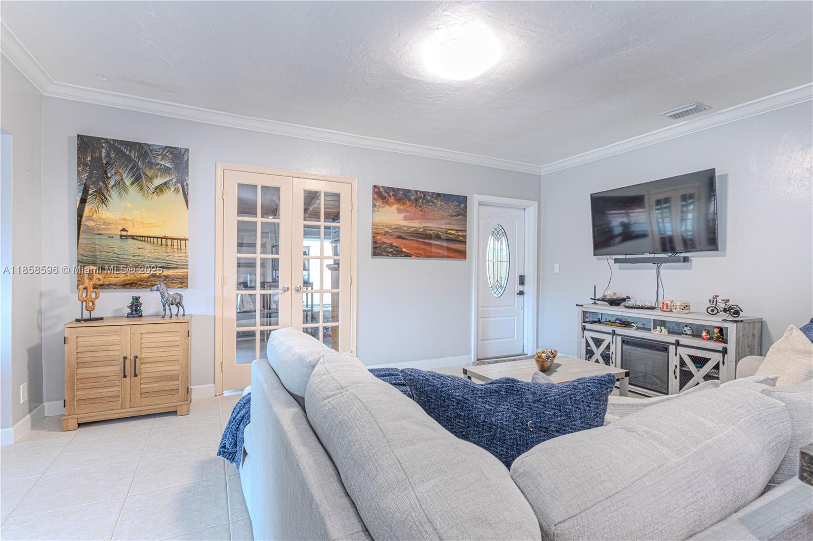 BREEZY MANOR AMENDED - Residential