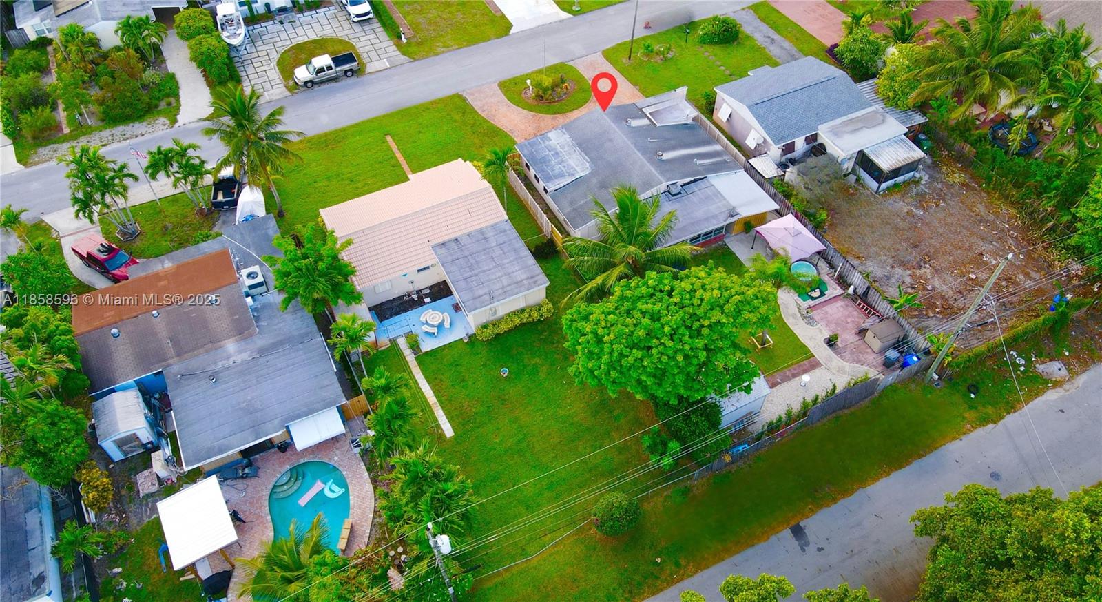 BREEZY MANOR AMENDED - Residential