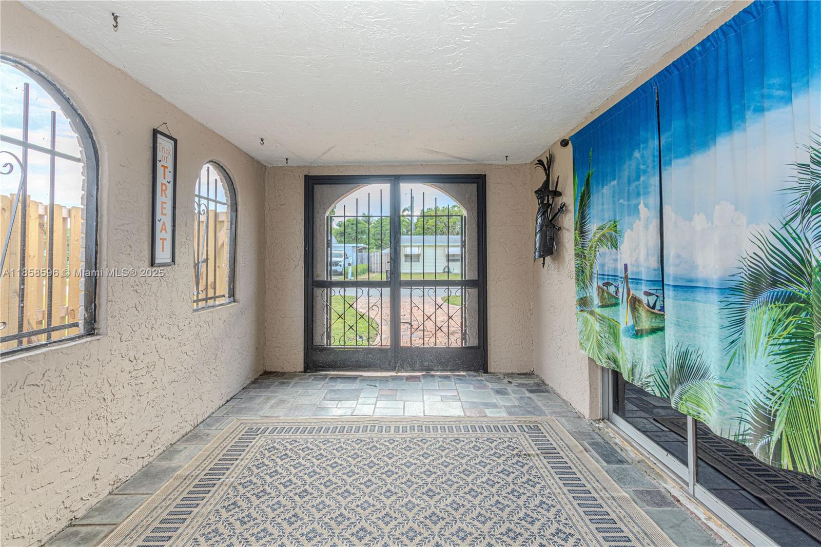 BREEZY MANOR AMENDED - Residential