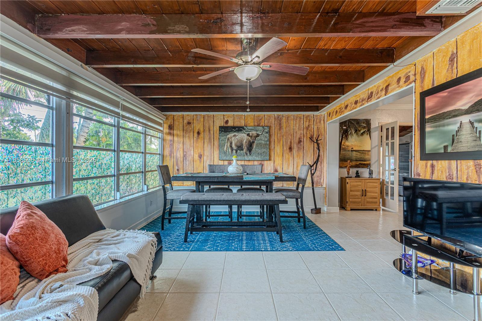 BREEZY MANOR AMENDED - Residential