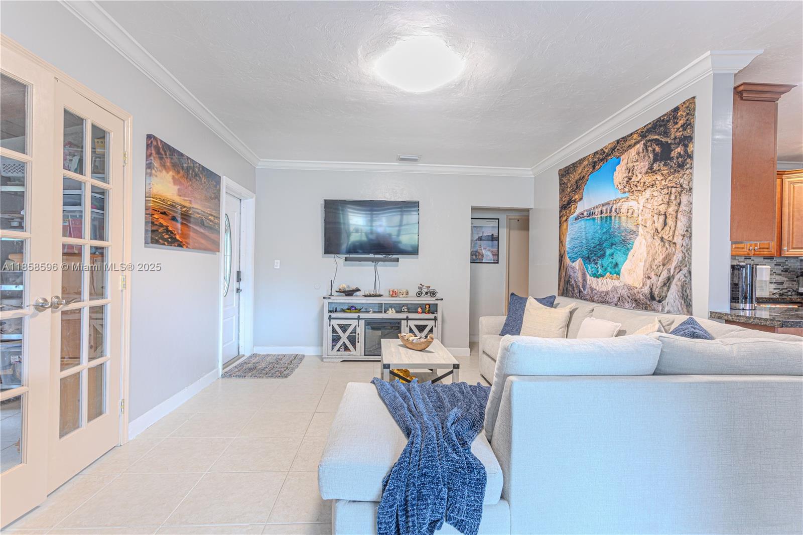 BREEZY MANOR AMENDED - Residential