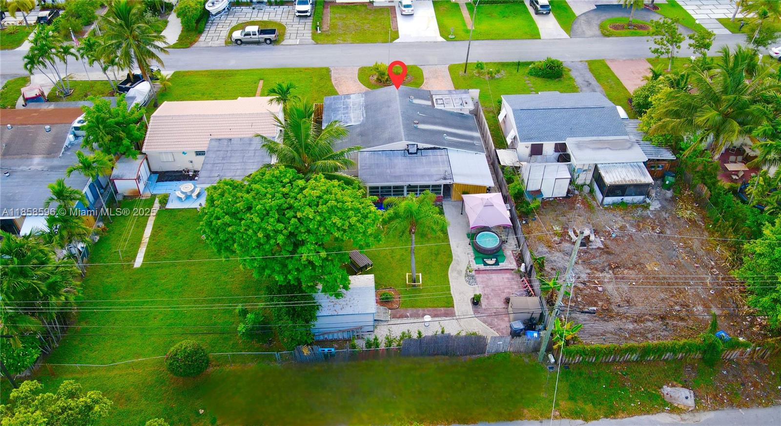 BREEZY MANOR AMENDED - Residential