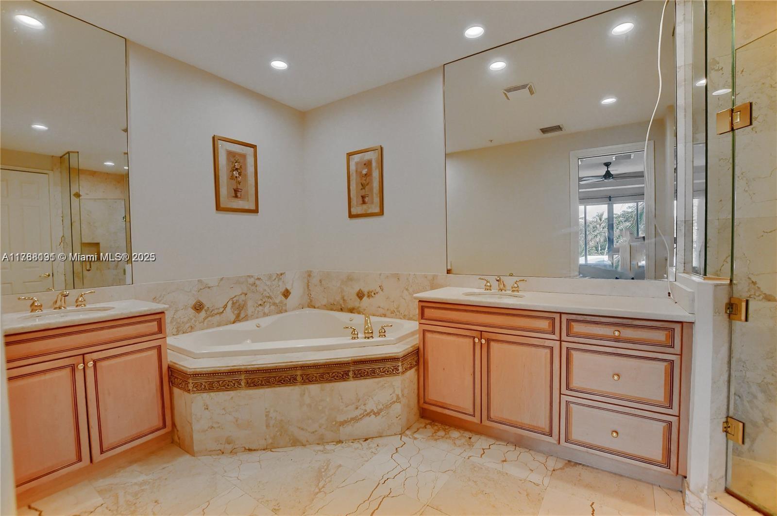 HARBOUR HOMES OF BOCA CON - Residential
