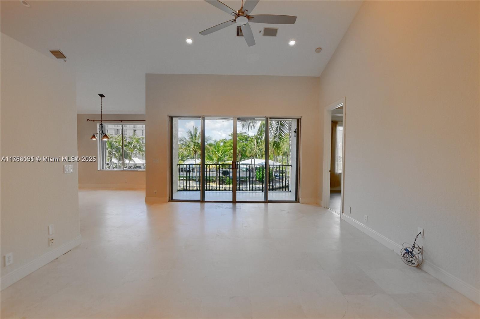 HARBOUR HOMES OF BOCA CON - Residential
