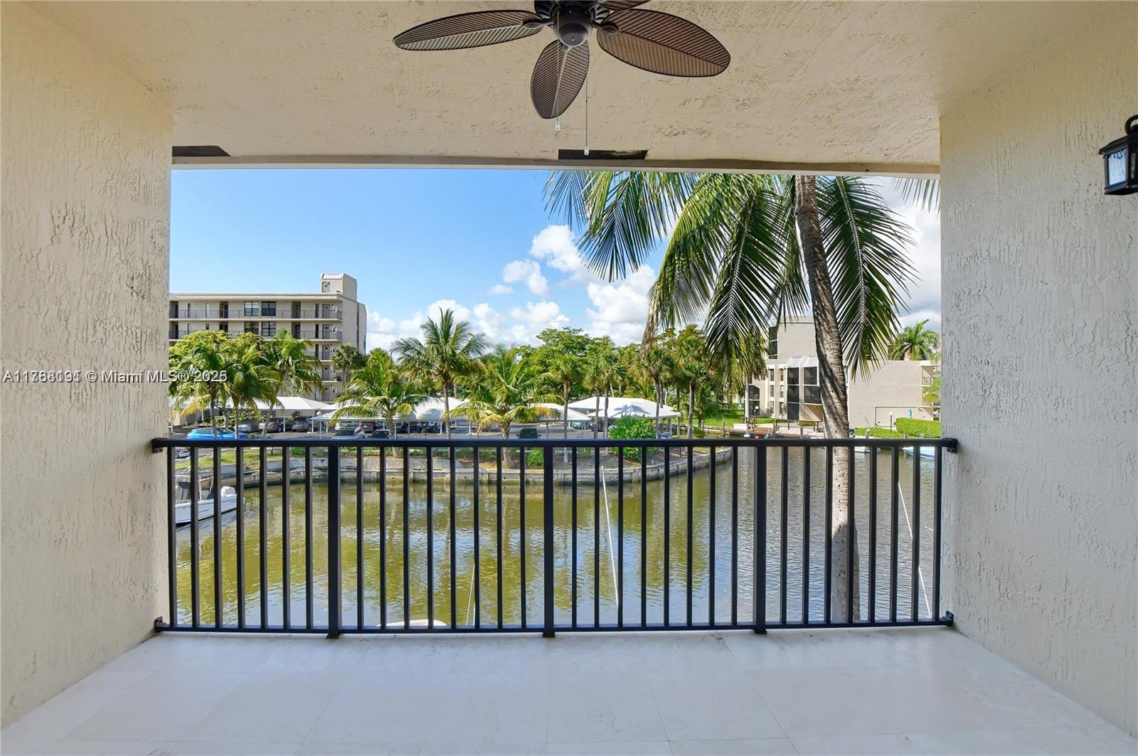 HARBOUR HOMES OF BOCA CON - Residential
