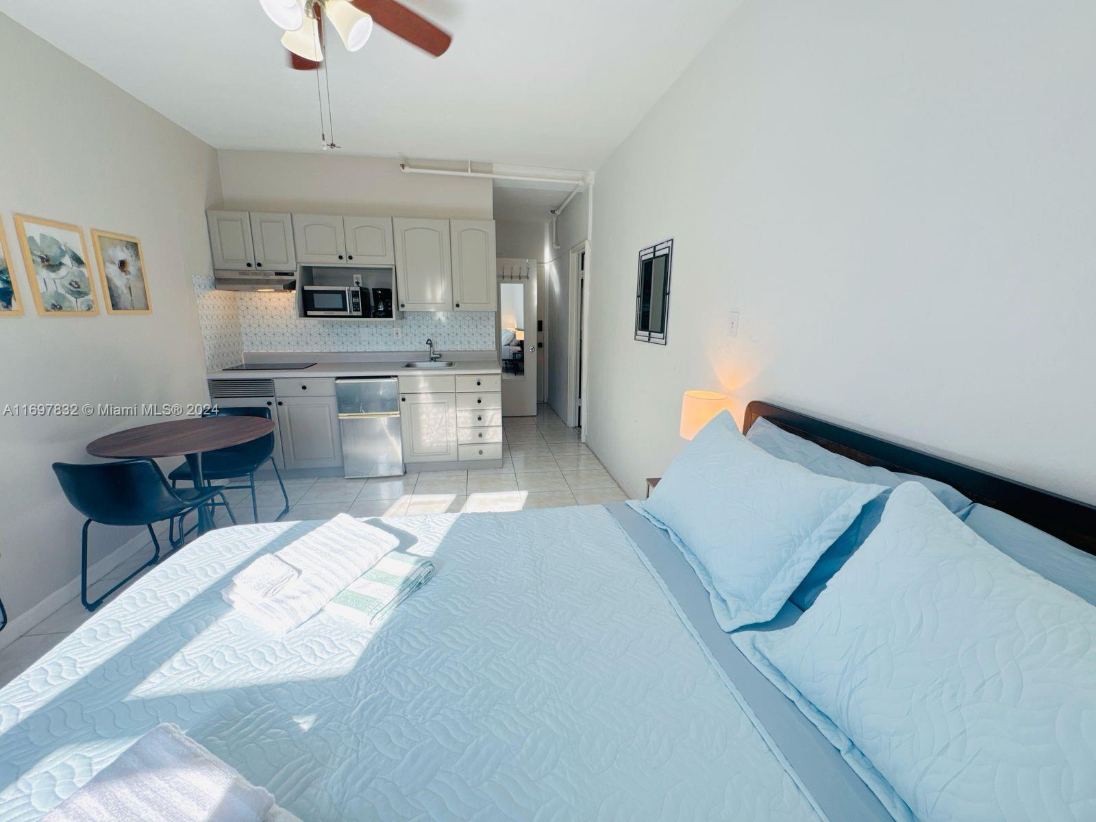THE MANTELL CONDO - Residential