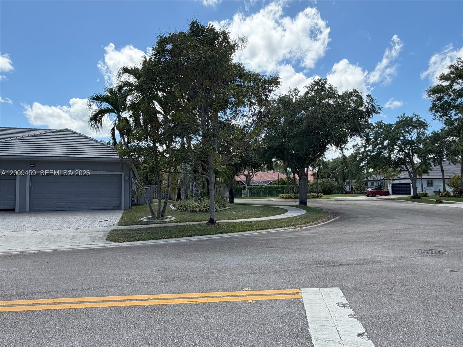 PEMBROKE FALLS - PHASE 1 - Residential