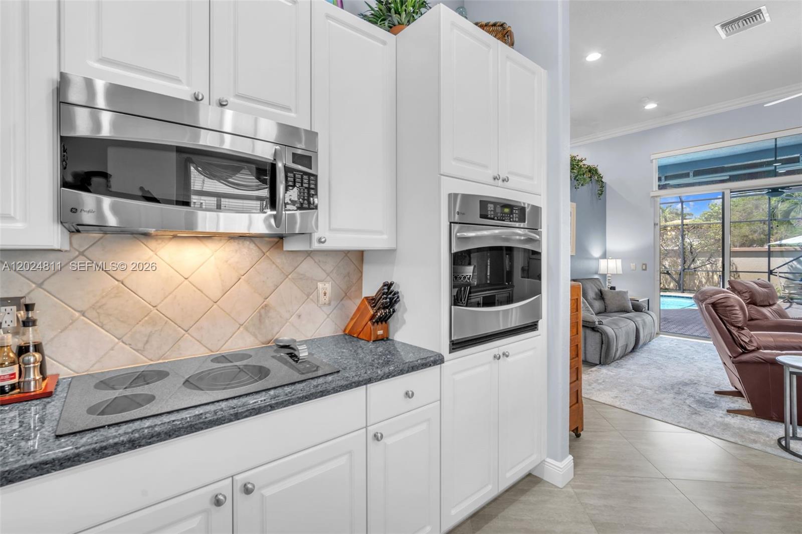 Estates of Pembroke Shores - Residential