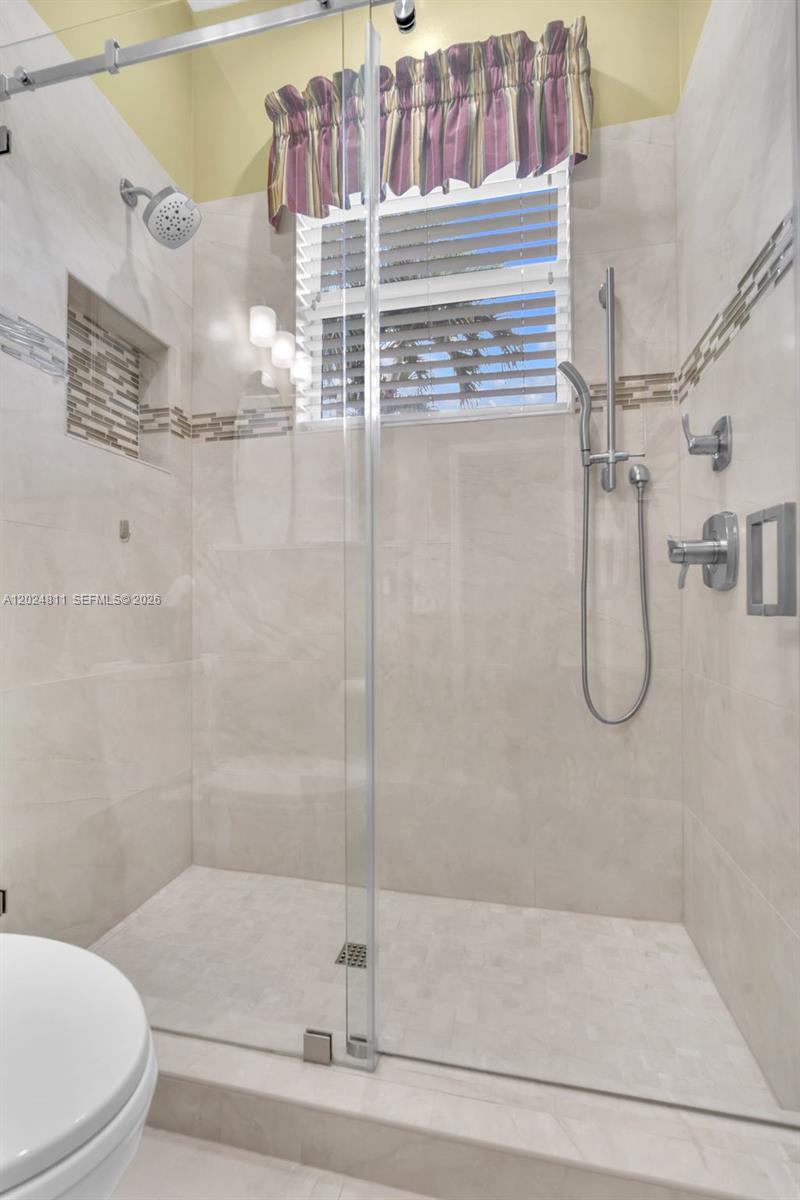 Estates of Pembroke Shores - Residential