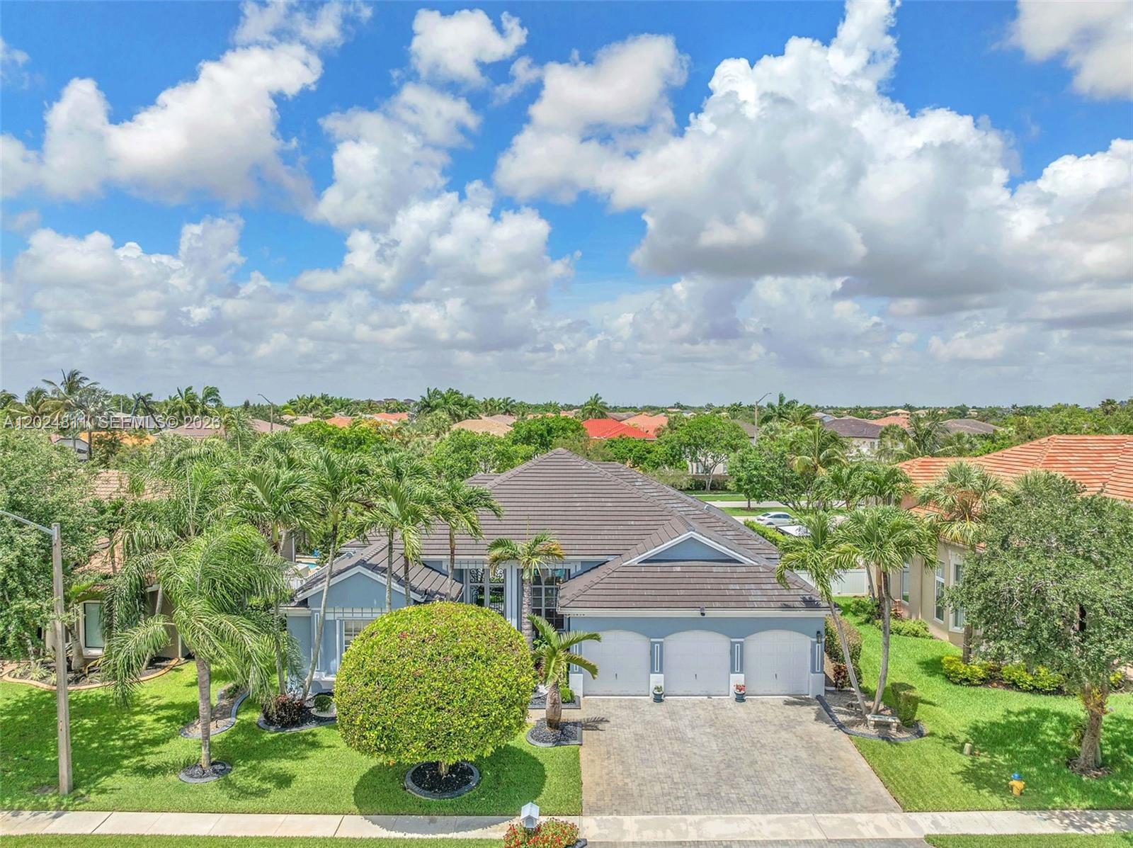Estates of Pembroke Shores - Residential
