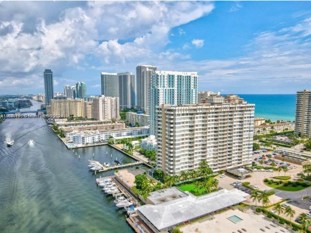 Photo 43 of 43 of listing 60a5dac2-d371-413b-86ad-f55e4f0287aa condo