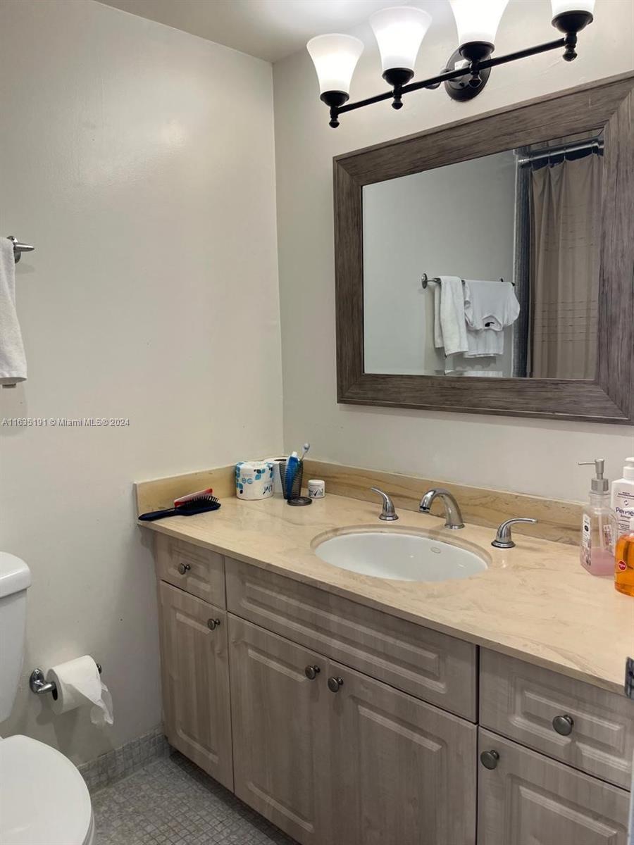 Photo 19 of 43 of listing 60a5dac2-d371-413b-86ad-f55e4f0287aa condo
