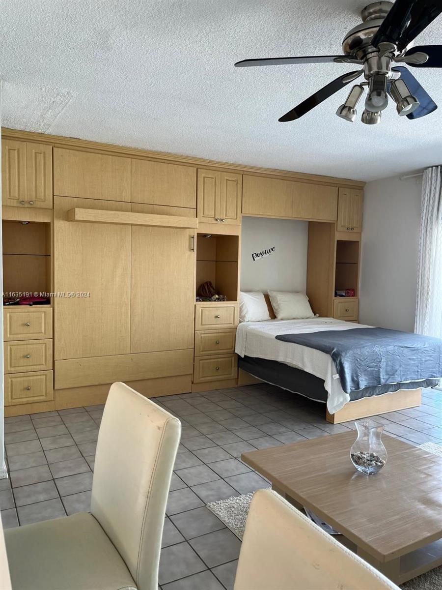 Photo 36 of 43 of listing 60a5dac2-d371-413b-86ad-f55e4f0287aa condo