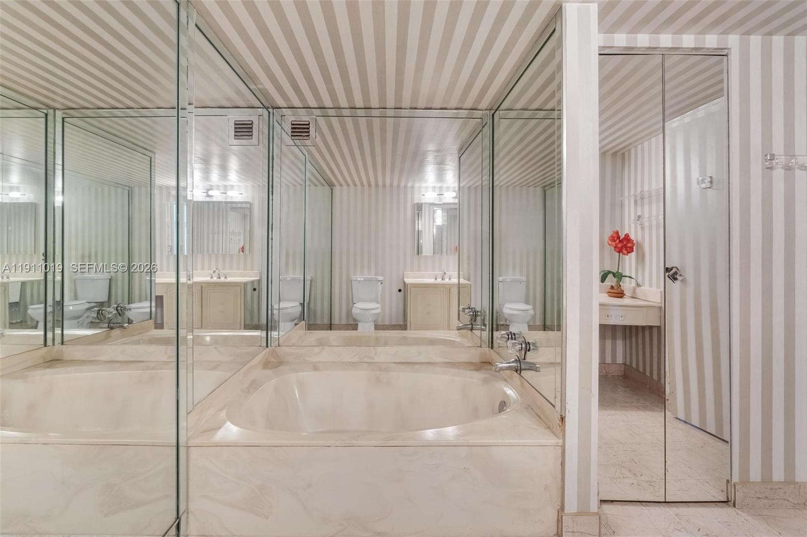 OCEANVIEW PARK CONDO - Residential