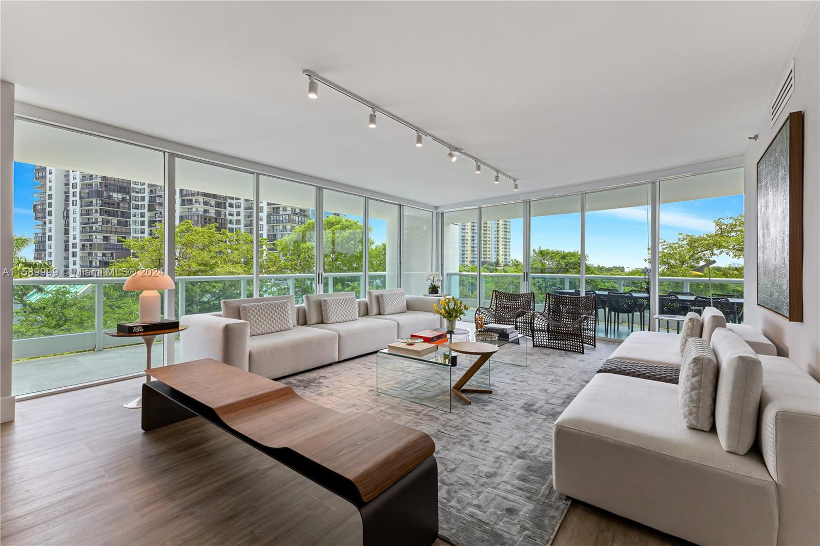 Photo 11 of 45 of 2127 Brickell Ave 705 condo