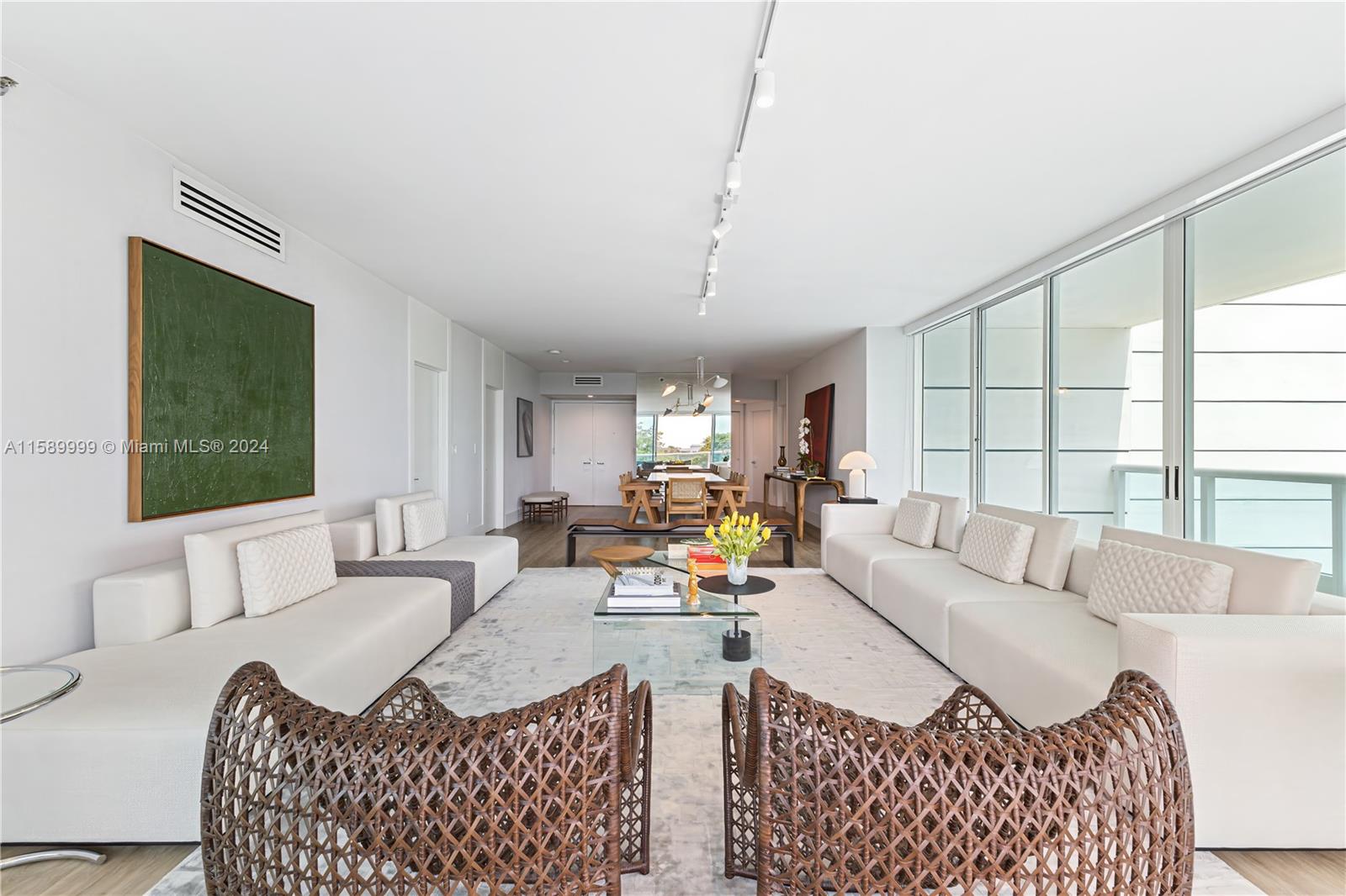 Photo 15 of 45 of 2127 Brickell Ave 705 condo