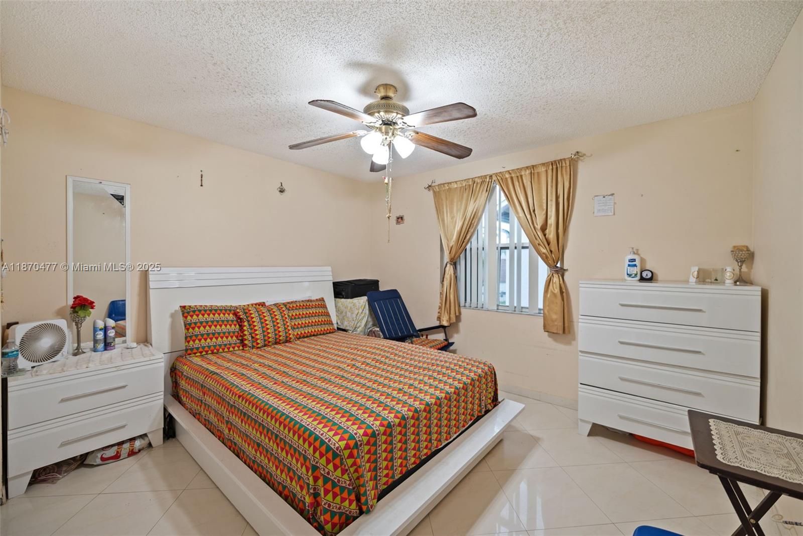 CORAL LAKES - Residential