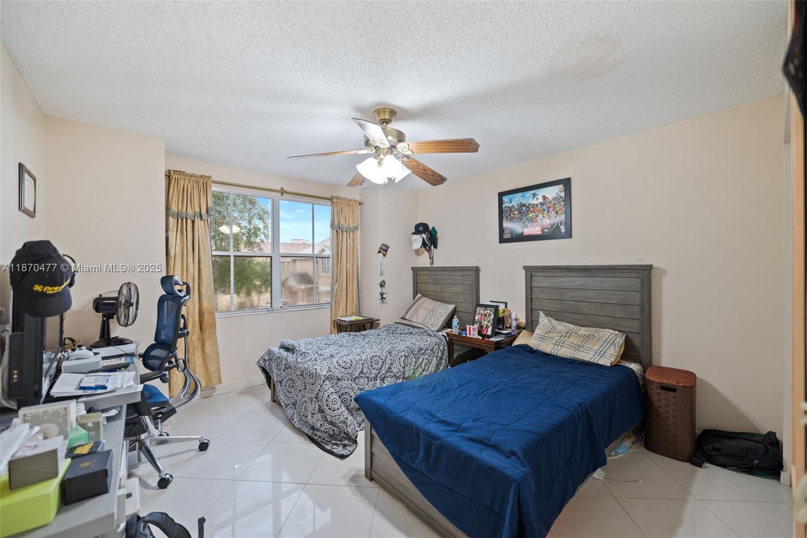 CORAL LAKES - Residential