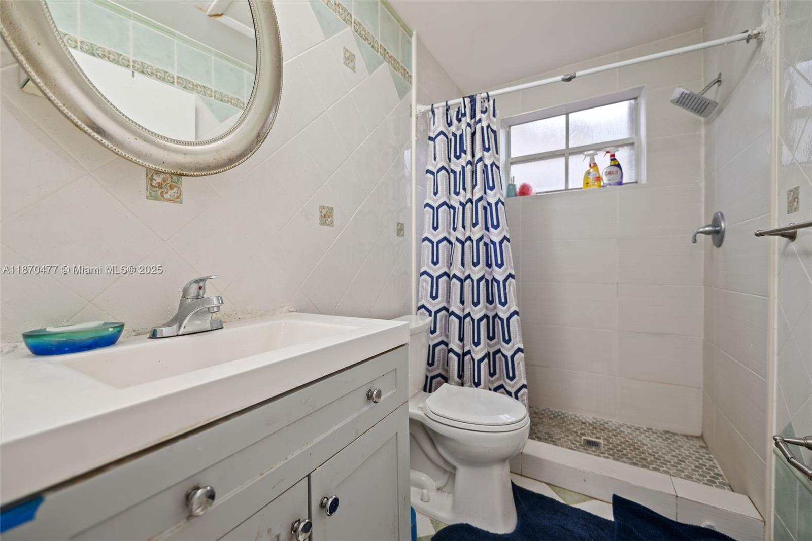 CORAL LAKES - Residential