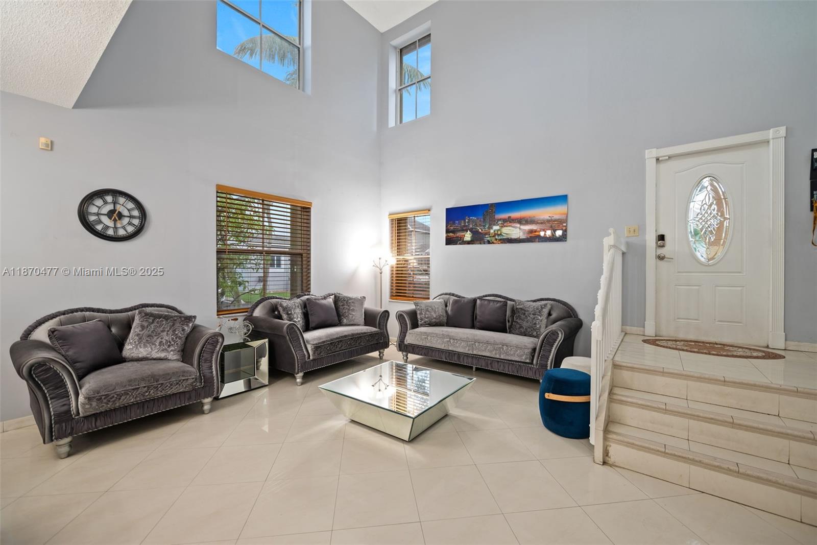 CORAL LAKES - Residential